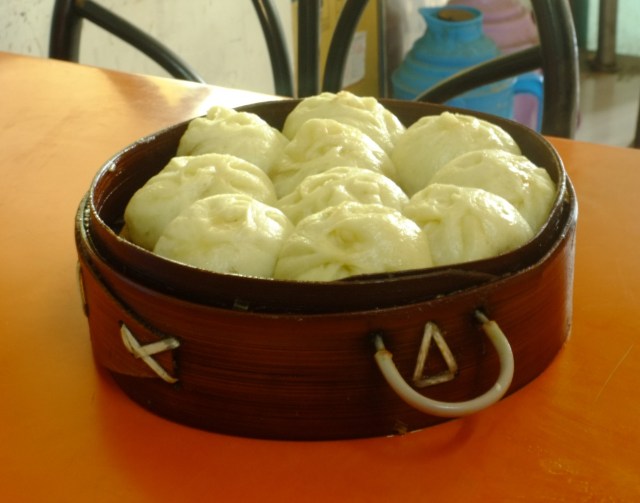 Breakfast "xiaolongbao"